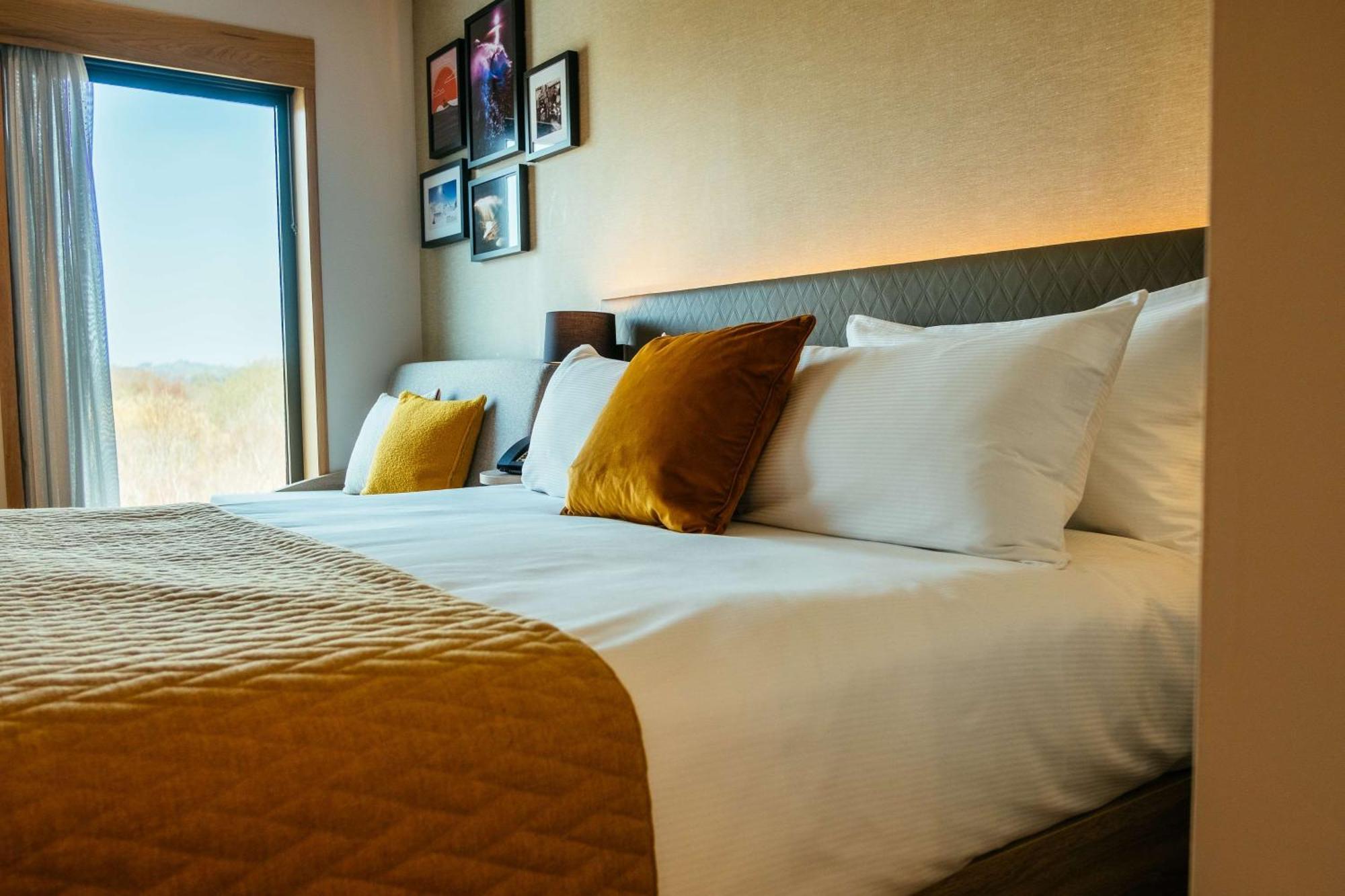 קונווי Ixora Hotel & Spa מראה חיצוני תמונה